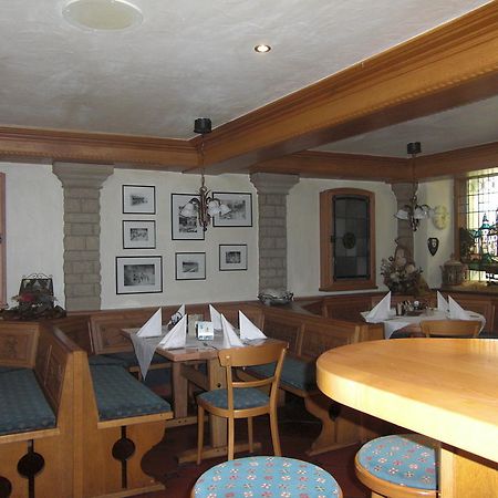 Hotel Restaurant Eifelstube Weibern Exteriör bild